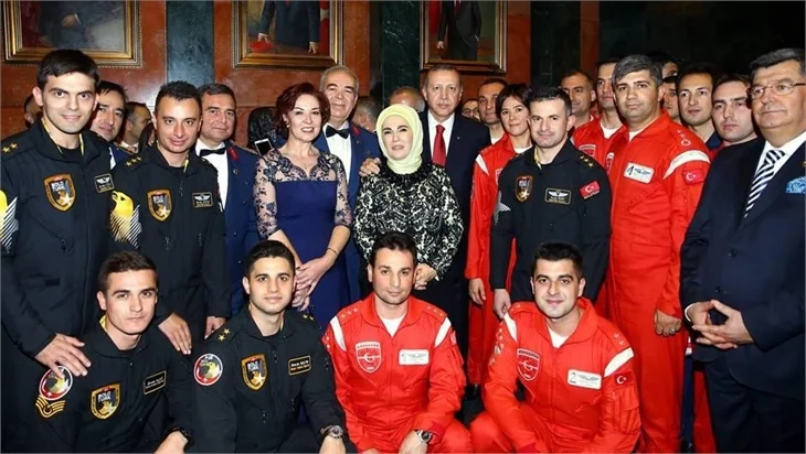 Cumhurbaşkanlığı Sarayı'ndaki resepsiyondan kareler