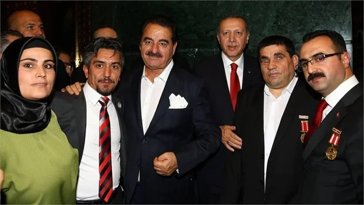 Cumhurbaşkanlığı Sarayı'ndaki resepsiyondan kareler