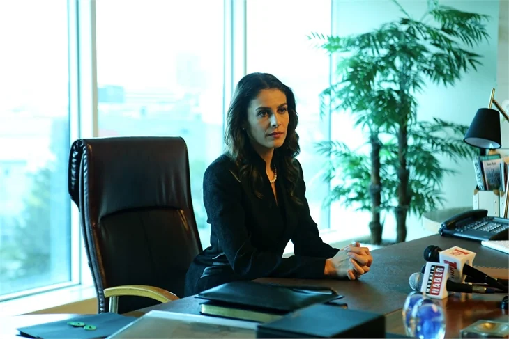 Paramparça'da Dilara'nın ihaneti!