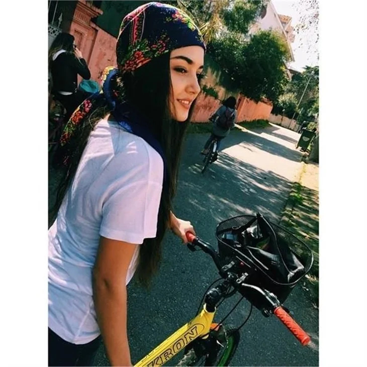 Hande Erçel şaşırtan itiraflar!
