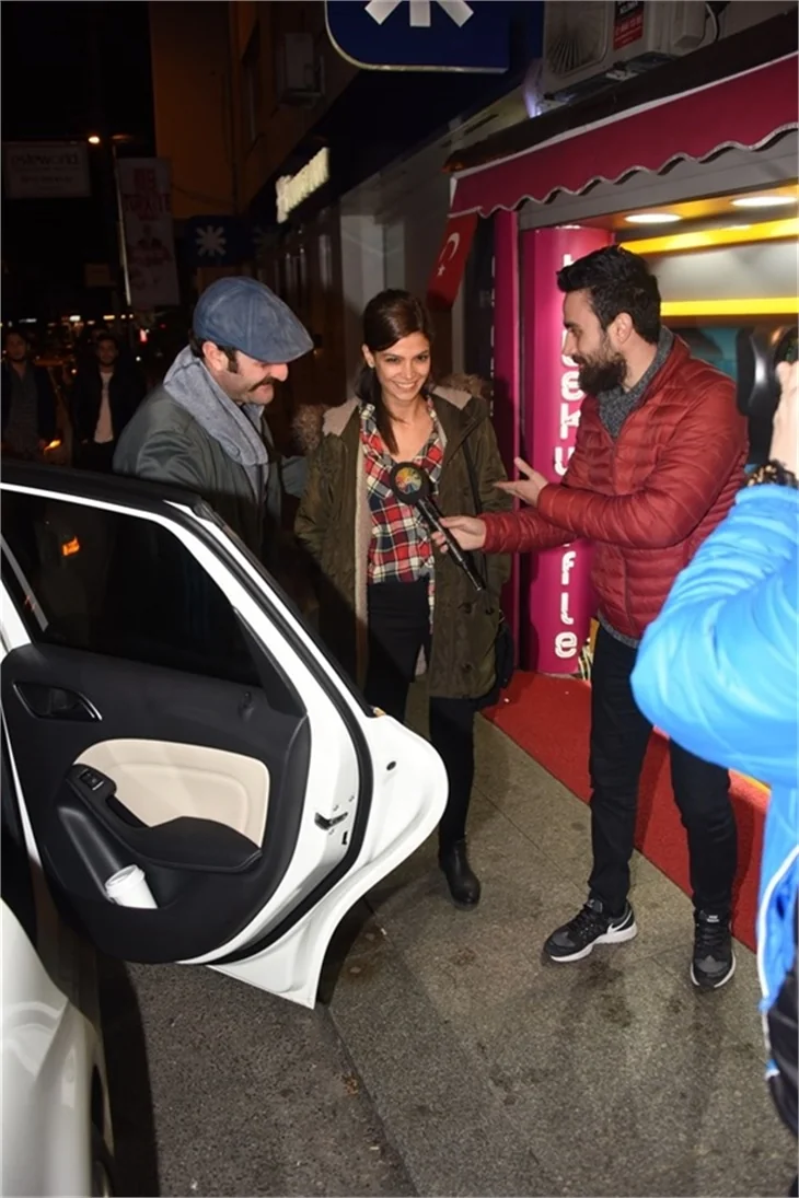 Timur Acar ve Eda Özerkan'ın Bebek çıkarması