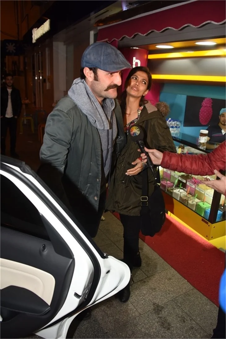 Timur Acar ve Eda Özerkan'ın Bebek çıkarması