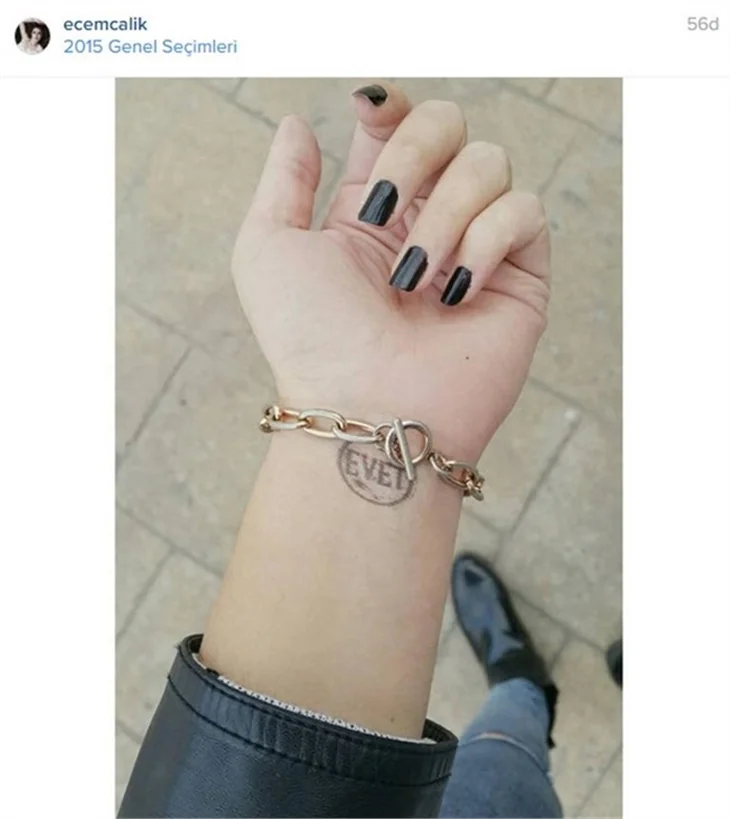 Ünlülerin seçim modası 'EVET' oldu