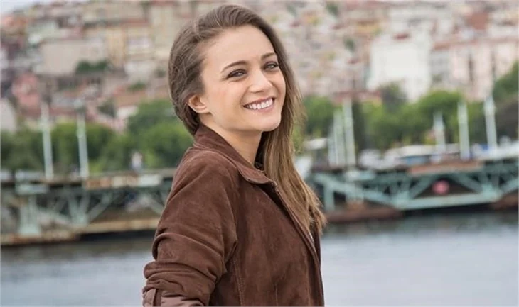 Damla Sönmez: Gülru olsam her şeyimi toplayıp gitmiştim