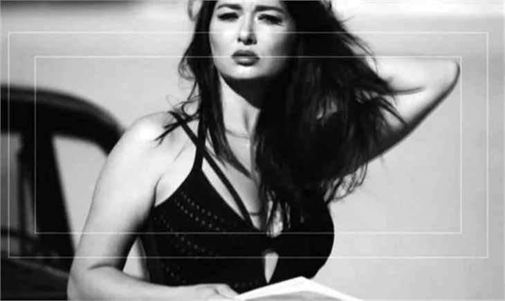 Nurgül Yeşilçay'dan yeni pozlar