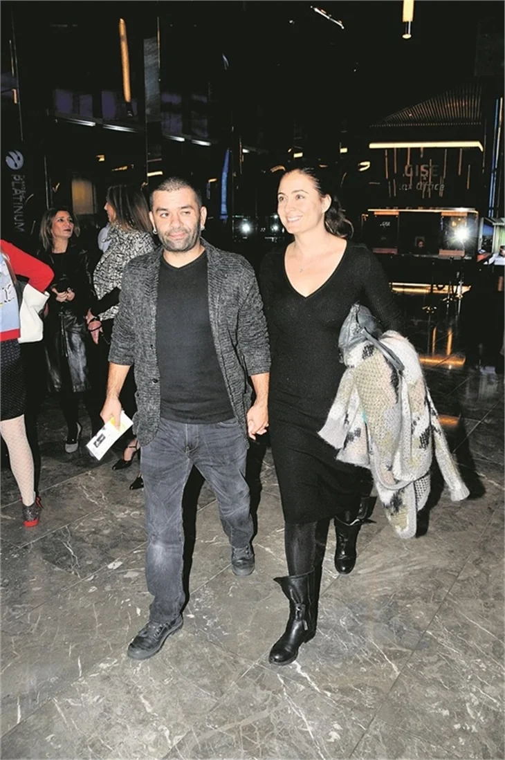 Bülent Şakrak ve eski eşi Özge Borak pişti oldu