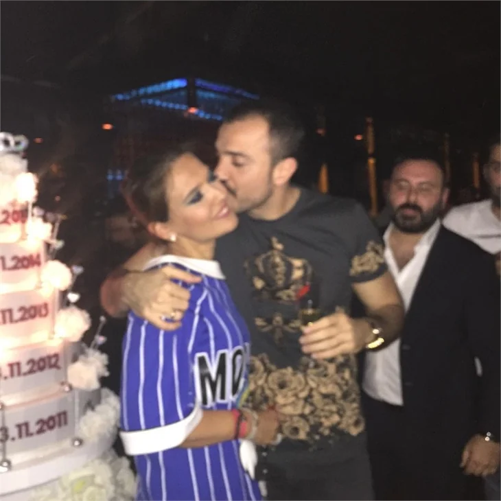 Demet Akalın ve Okan Kurt'un partisine ünlü akını