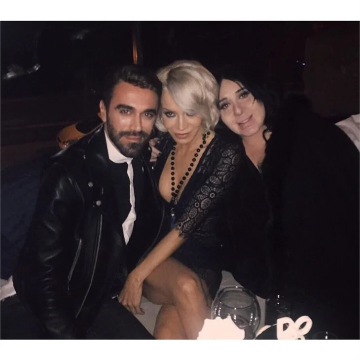 Demet Akalın ve Okan Kurt'un partisine ünlü akını