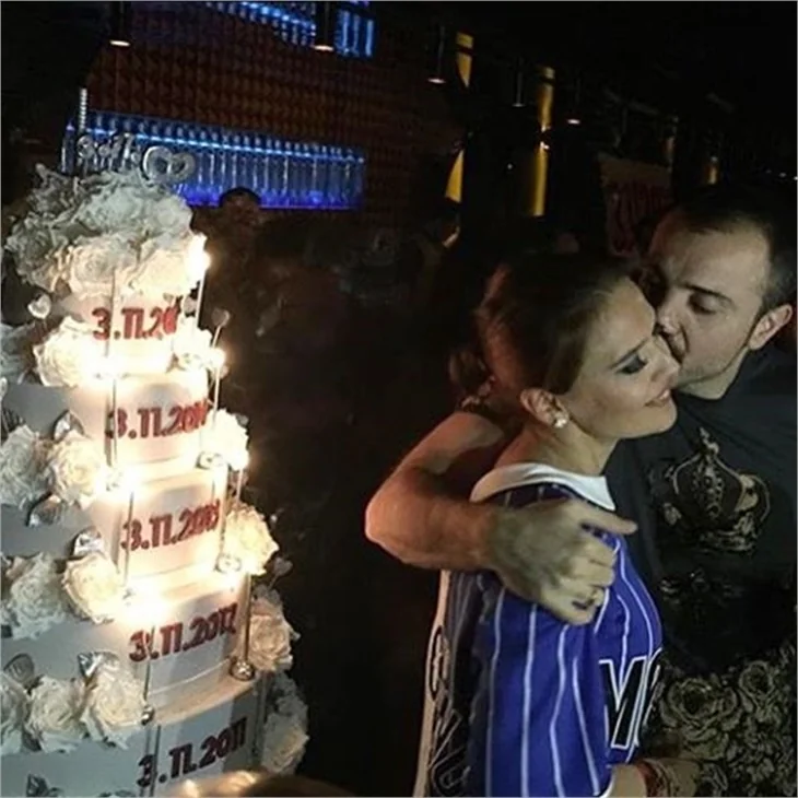 Demet Akalın ve Okan Kurt'un partisine ünlü akını
