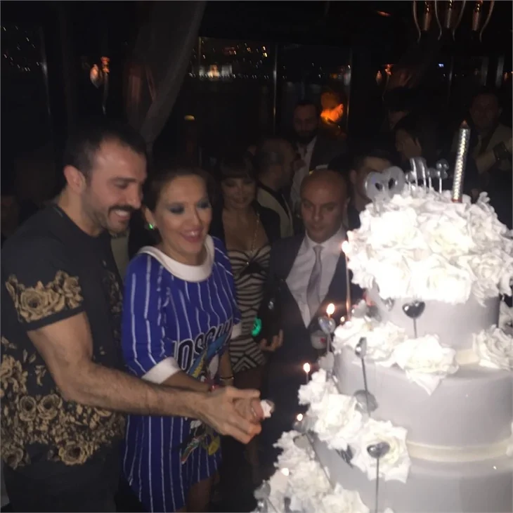 Demet Akalın ve Okan Kurt'un partisine ünlü akını