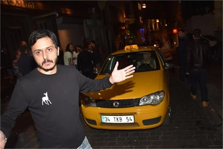 Model'in solisti Fatma Turgut, Cihangir'de tekme tokat kavga etti