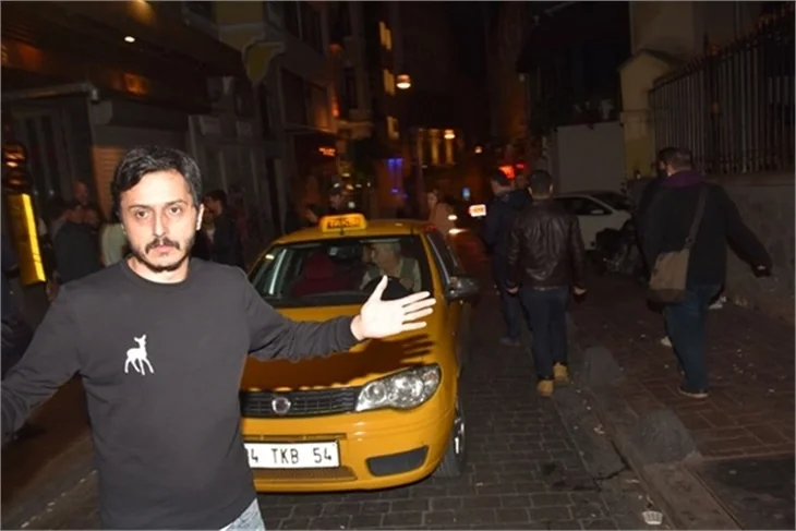 Model'in solisti Fatma Turgut, Cihangir'de tekme tokat kavga etti