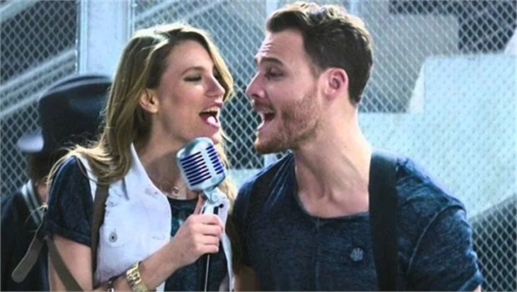 Serenay Sarıkaya ve Kerem Bürsin Amerika'ya gidiyor