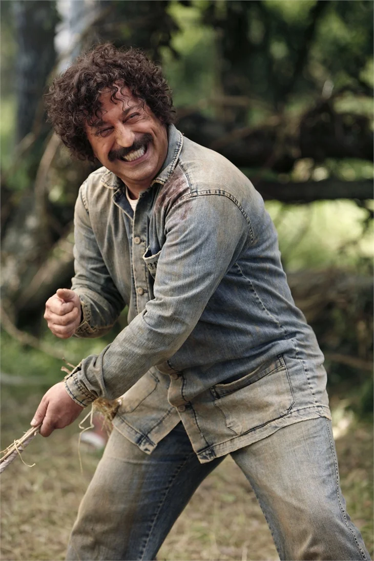 Cem Yılmaz, 'Ali Baba ve 7 Cüceler'i anlattı!