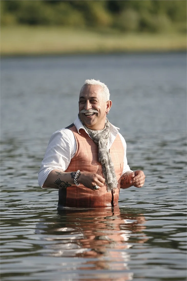Cem Yılmaz, 'Ali Baba ve 7 Cüceler'i anlattı!