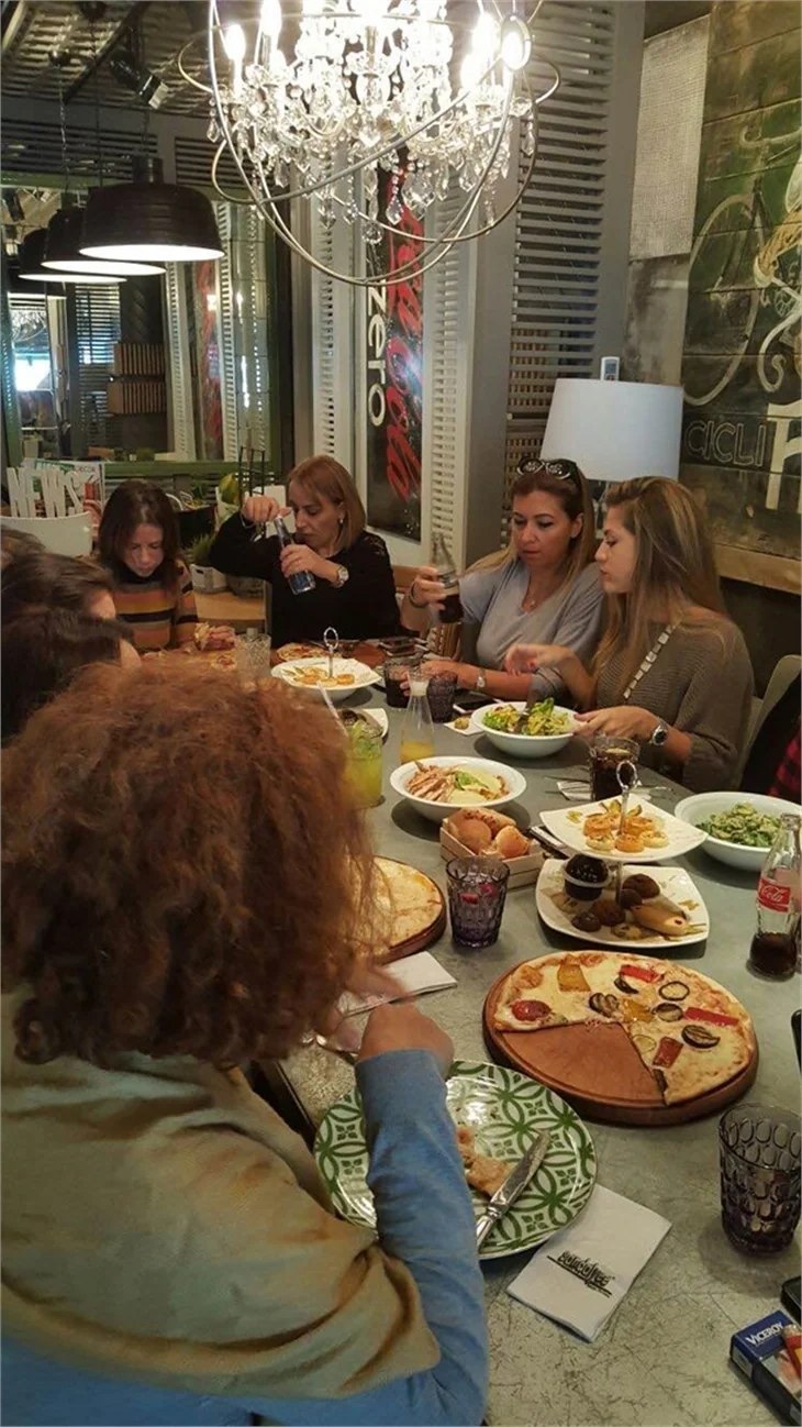 Ünlü astrolog Dinçer Güner Sandalyee'de