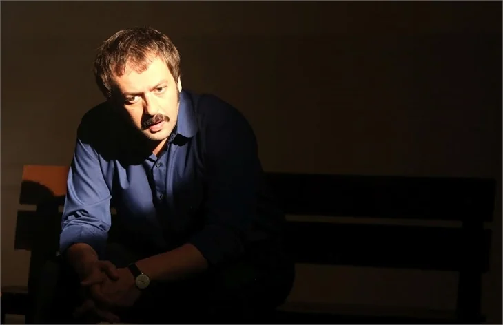 Okan Yalabık: 8 yıldır cep telefonuyla konuşmadım!
