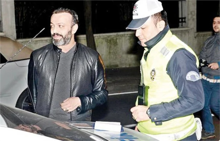 Serhat Kılıç olmayan ehliyetini kaptırdı!