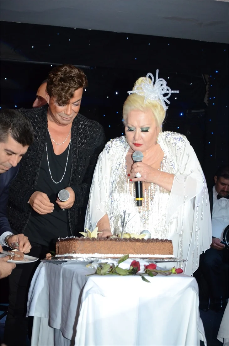 Abacı'ya Günay sahnesinde büyük sürpriz