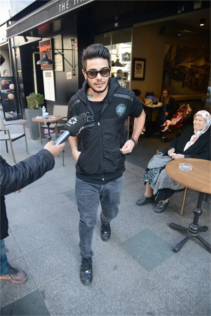 Rüzgar Erkoçlar, Hülya Avşar'la aynı filmde rol alacak mı?