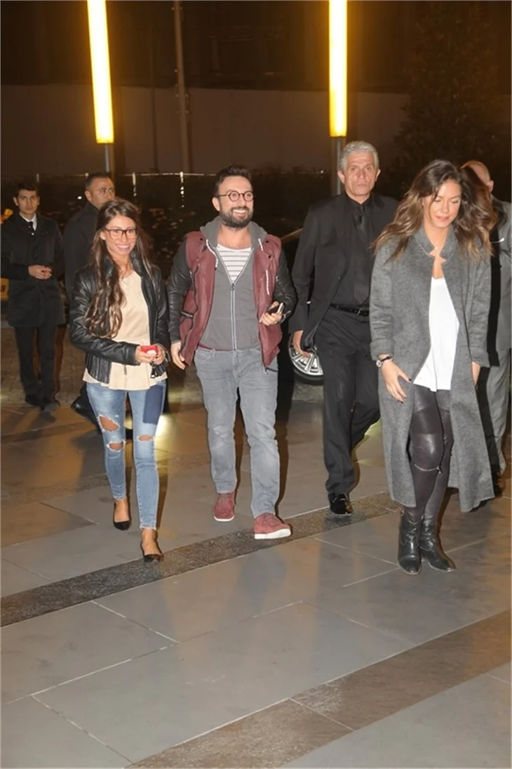 Cem Yılmaz'dan yakın dostlara özel gala