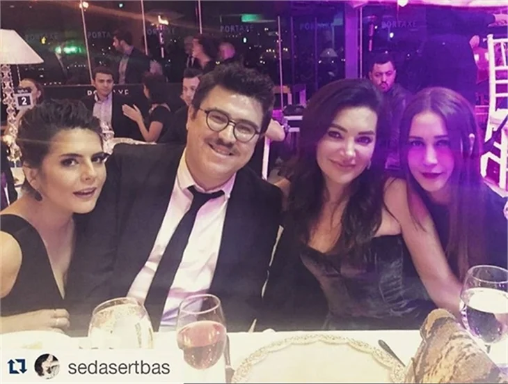 Bülent Emrah Parlak ve Burcu Gönder evlendi