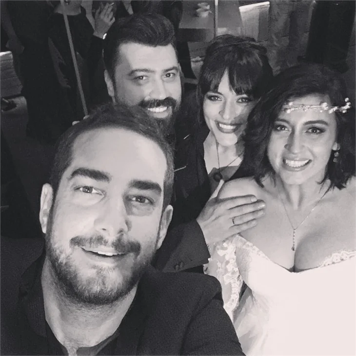 Bülent Emrah Parlak ve Burcu Gönder evlendi