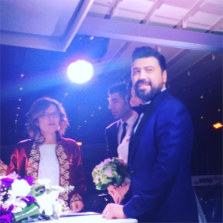 Bülent Emrah Parlak ve Burcu Gönder evlendi