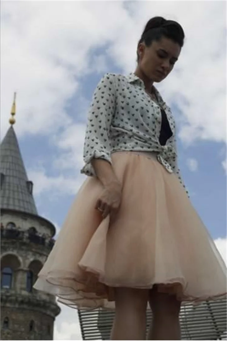Hande Doğandemir 5. kattan böyle düştü