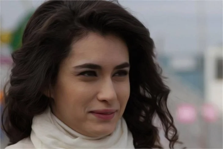 Hande Doğandemir 5. kattan böyle düştü