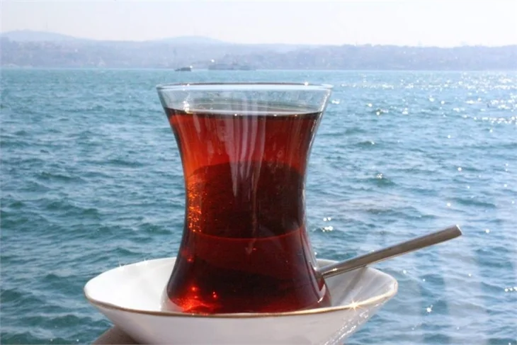 Kahvaltıda Boğaz havası