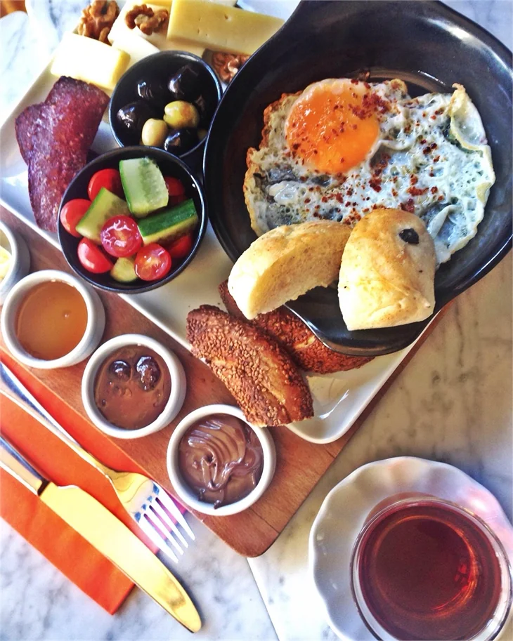 Kahvaltının trend adresi S Cafe & Brasserie
