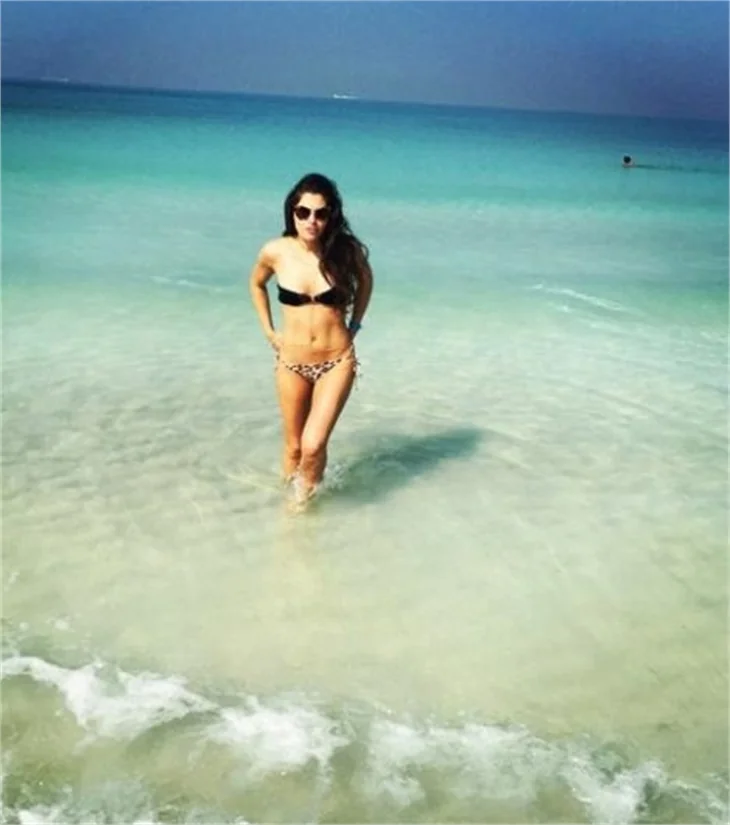 Stina Sanders instagram pozlarıyla olay oldu!