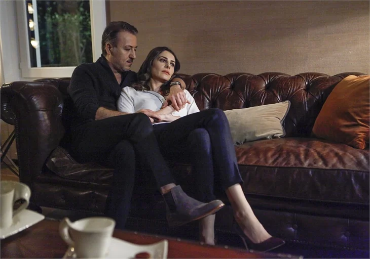 Paramparça 43. bölümde neler olacak?