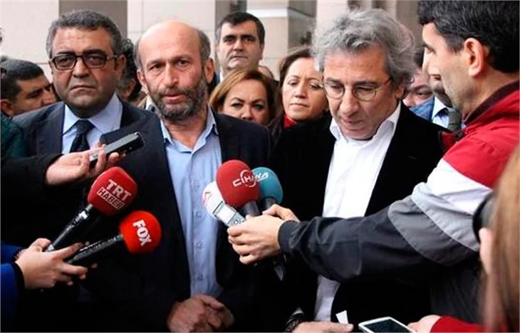 Can Dündar ve Erdem Gül'ün tutuklanmasına hükümetten ilk yorum