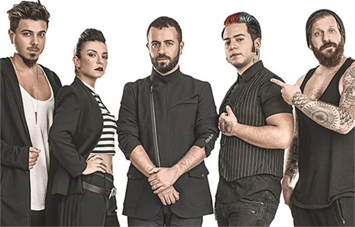 Kıskançlık kavgası yüzünden grup dağıldı!