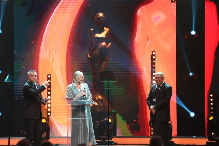 Antalya Film Festivali'nde kırmızı halı şıklığı