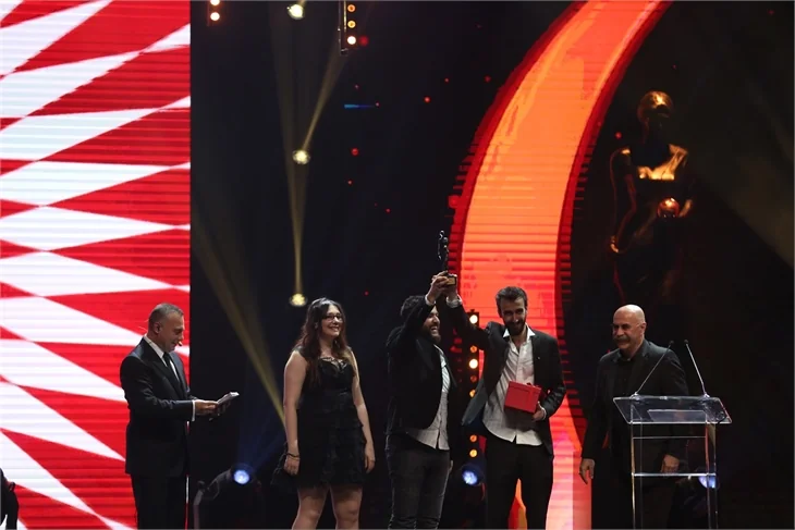 Antalya Film Festivali'nde kırmızı halı şıklığı