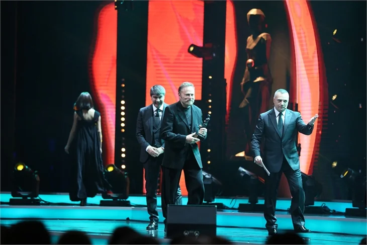 Antalya Film Festivali'nde kırmızı halı şıklığı