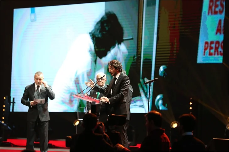 Antalya Film Festivali'nde kırmızı halı şıklığı