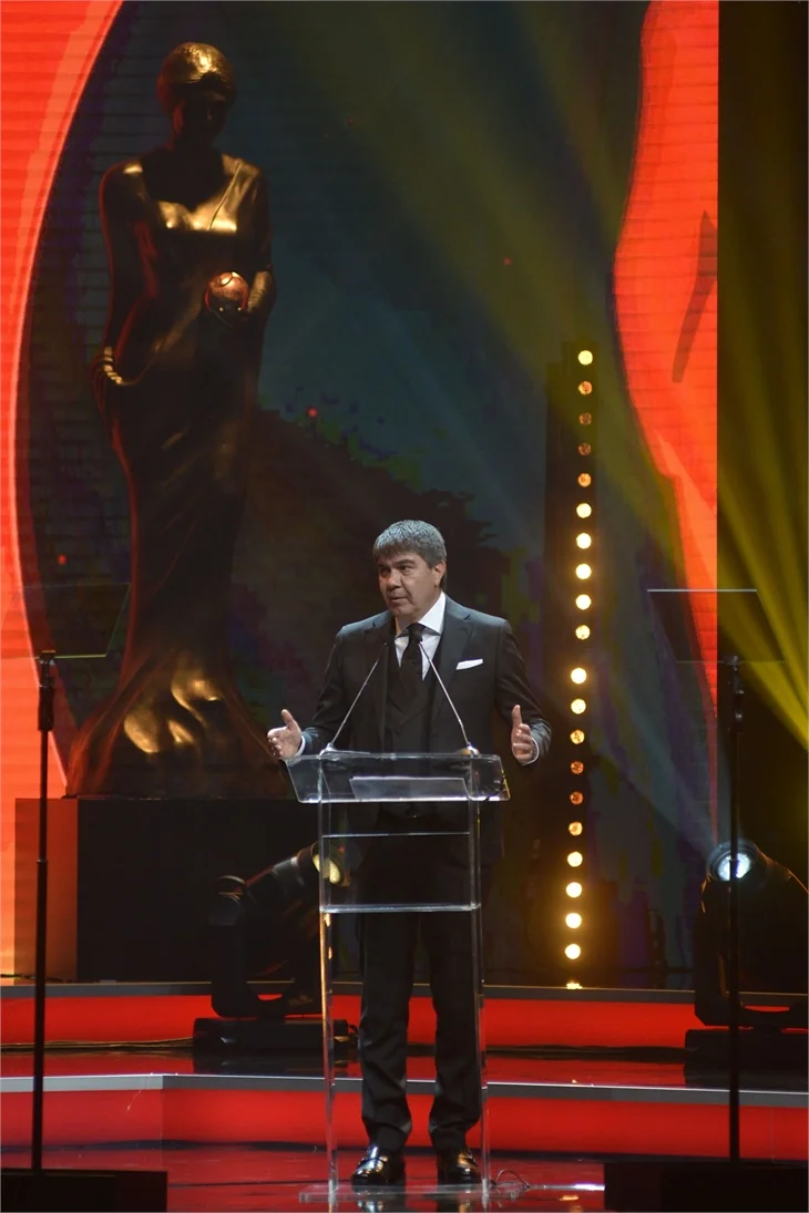 Antalya Film Festivali'nde kırmızı halı şıklığı