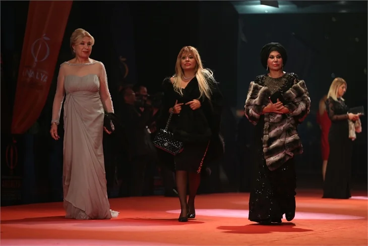 Antalya Film Festivali'nde kırmızı halı şıklığı