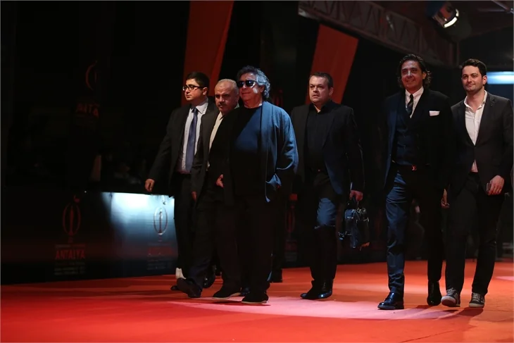 Antalya Film Festivali'nde kırmızı halı şıklığı