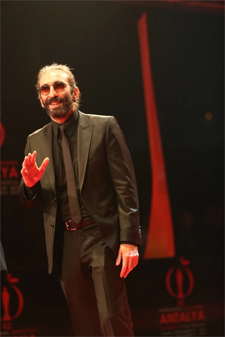 Antalya Film Festivali'nde kırmızı halı şıklığı