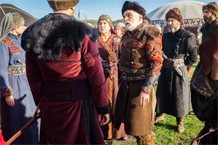 Ertuğrul Ertokuş Bey’i kurtardıktan sonra obaya mı götürecek?