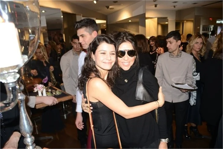 Nebahat Çehre, Beren Saat'e şans diledi!