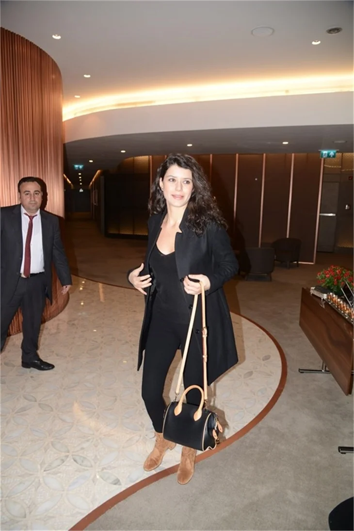 Nebahat Çehre, Beren Saat'e şans diledi!