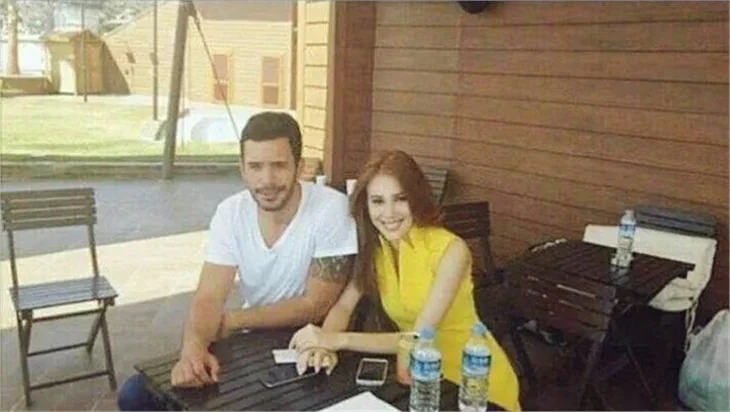 Yılın çiftinden sıcak pozlar!