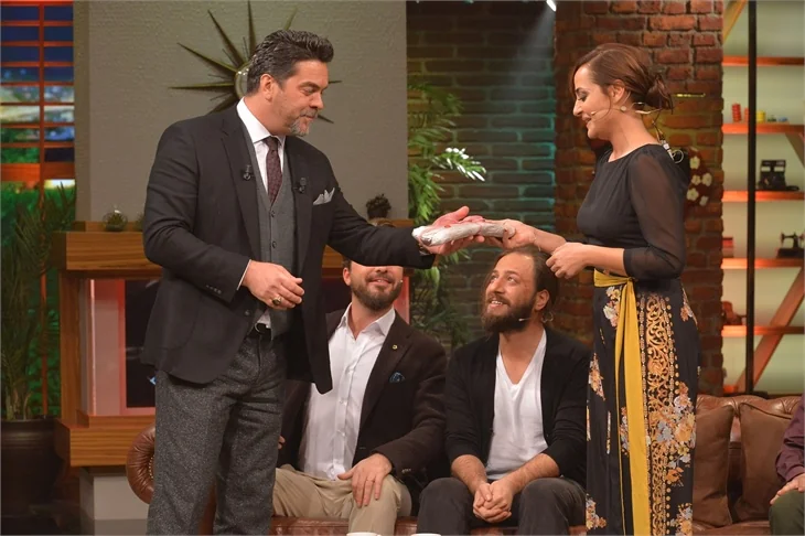 Beyaz Show'da kahkaha krizi!
