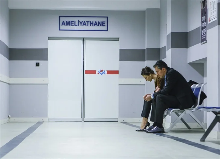 Paramparça'da Dilara, Harun'dan hamile!